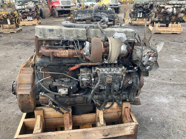 Mack E6-350 4V Diesel Engine