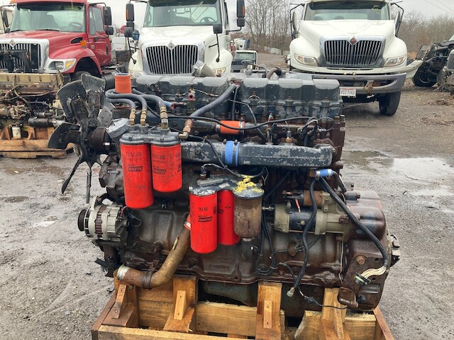 Mack EM7-300 ETECH Electronic Engine