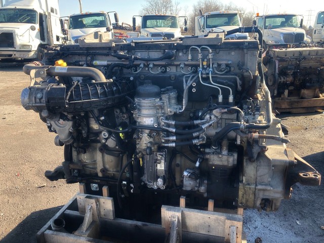 Detroit Diesel DD15 Electronic Engine