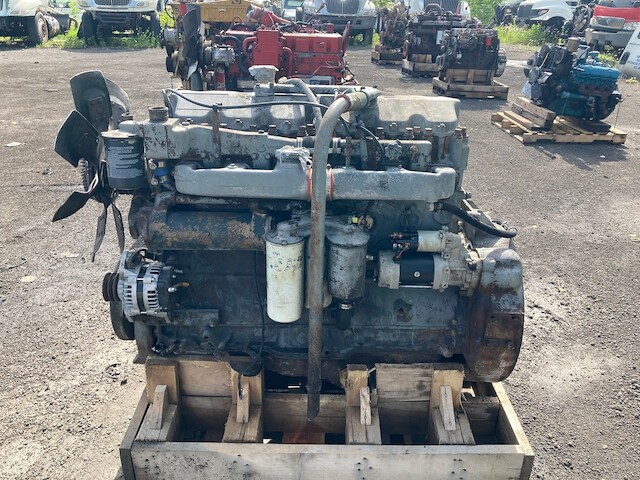 Mack E6 Diesel Engine
