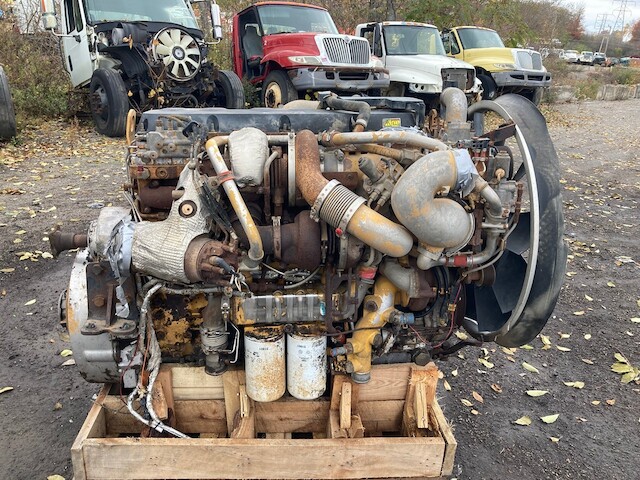 Caterpillar C13-380hp ACERT Diesel Engine