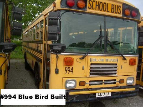 2000 BLUE BIRD 70 Passenger