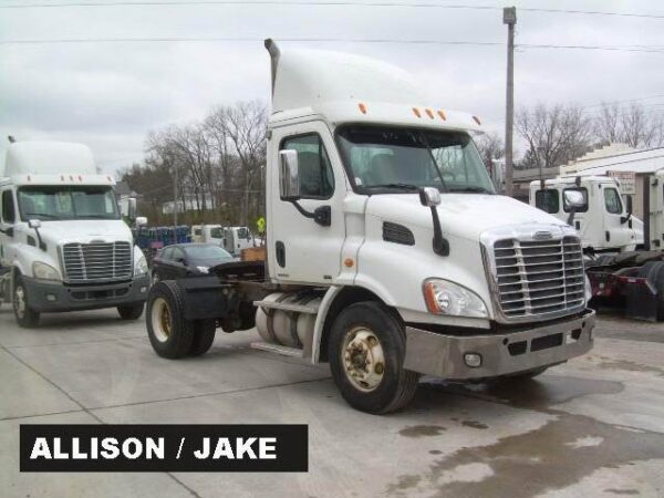 2010 Freightliner S/A Day Cab