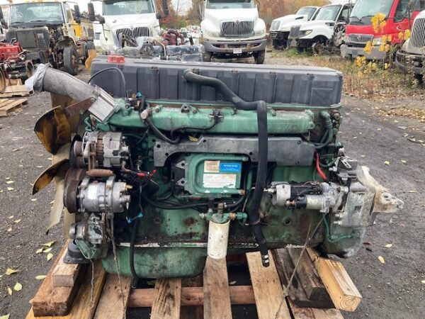 2000 Volvo VED12C 465hp Diesel Takeout Engine