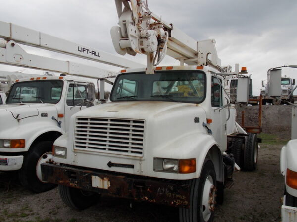 1998 International 4700 Auger Truck