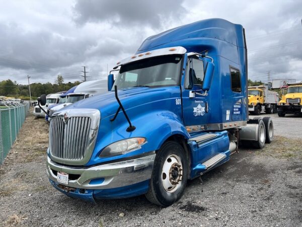 2010 International Prostar T/A SLEEPER