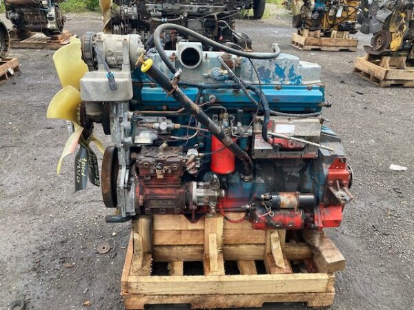 2002 International DT466E 230hp Electronic Engine