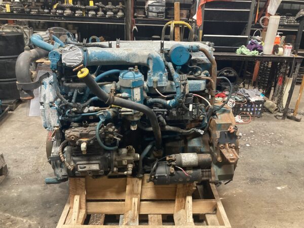 2006 International DT466 Diesel Engine with EGR Emissions