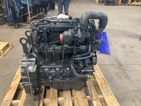 New 2023 F5HFL463 FPT Diesel Engine