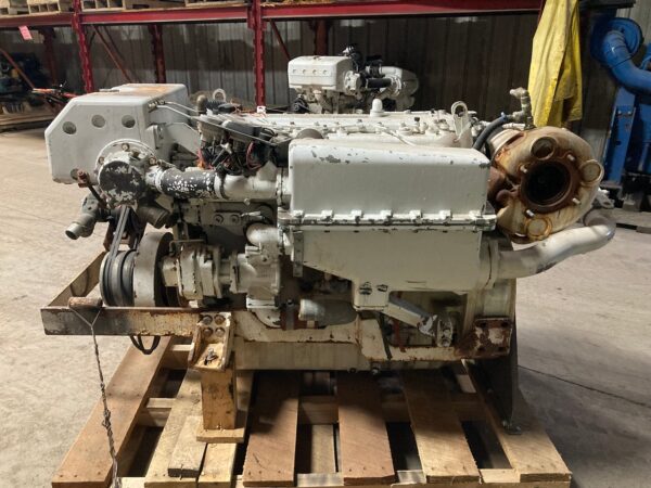 6090 John Deere Marine Engine